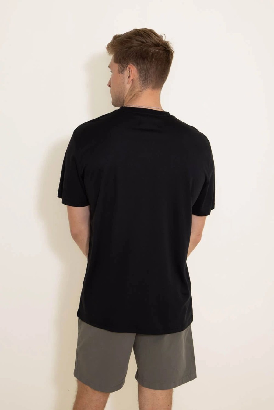 T-Shirts * | 1897 / Brooklyn Cloth 1897 Activewear Est. 1897 Tech T-Shirt For Men In | Ctme694S-Blk Black