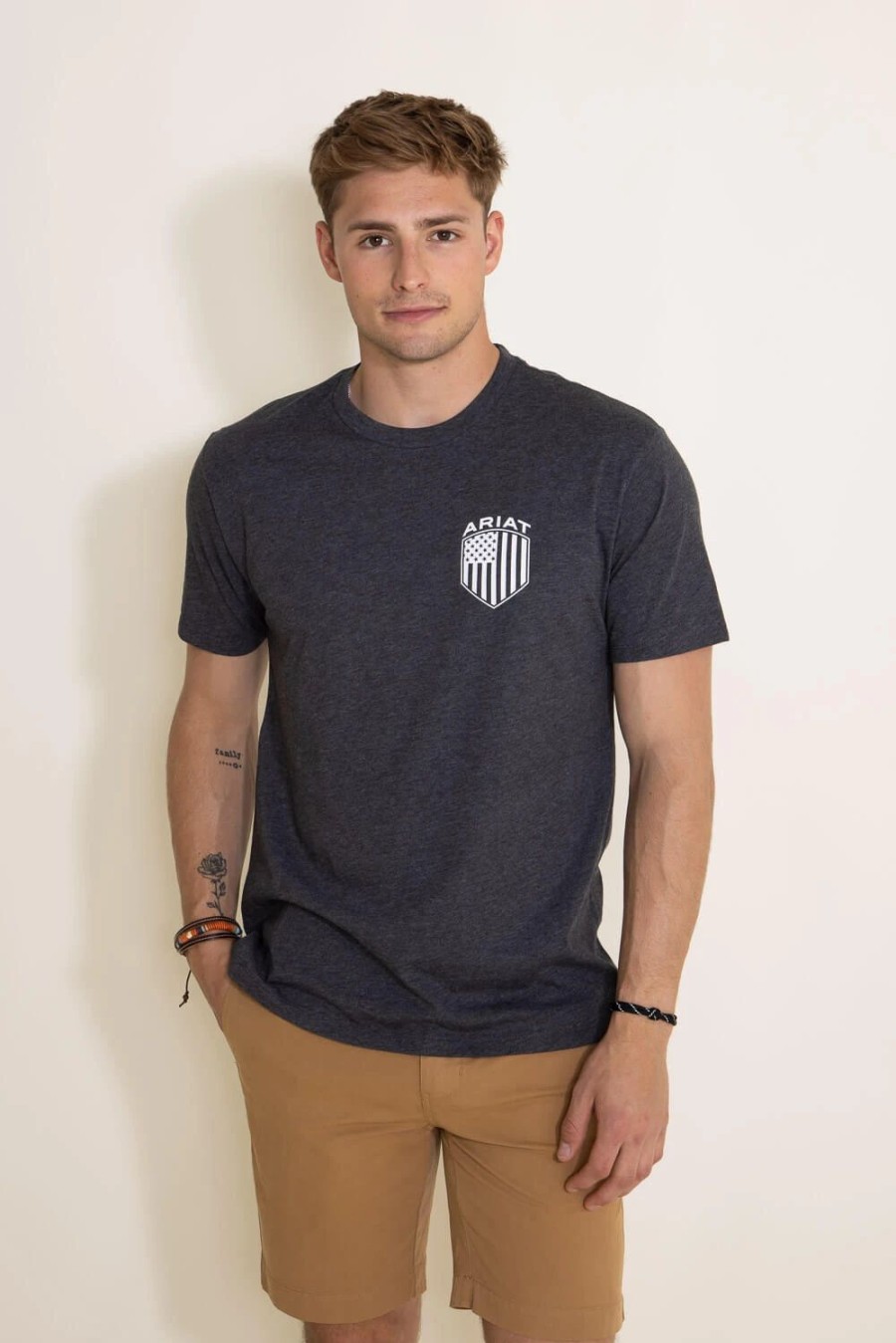 T-Shirts * | Ariat International Ariat Patriot Badge T-Shirt For Men In Grey Heather | 10045278 Charcoal